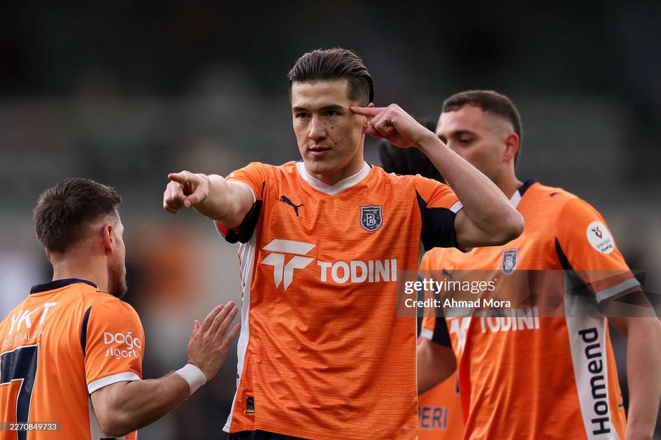 Turkiya Superligasi. Shomurodovning dubli “Bashakshehir”ga yirik g‘alaba keltirdi