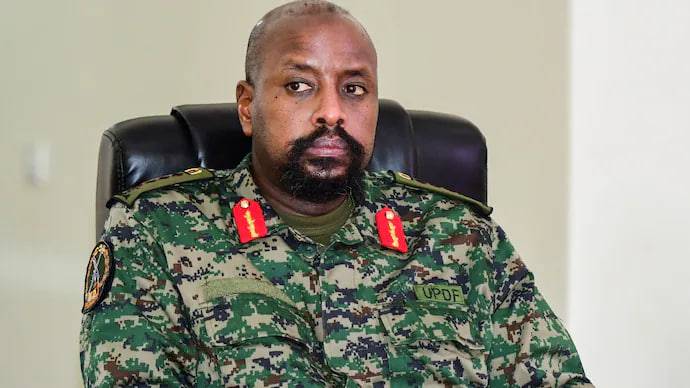 Uganda prezidentining o‘g‘li Turkiyadan 1 mlrd dollar va mamlakatning eng go‘zal qizini talab qildi