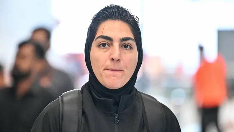 Австралиядан бошпана сўраган эронлик аёл футболчининг мусодара қилинган активлари қайтариб берилди