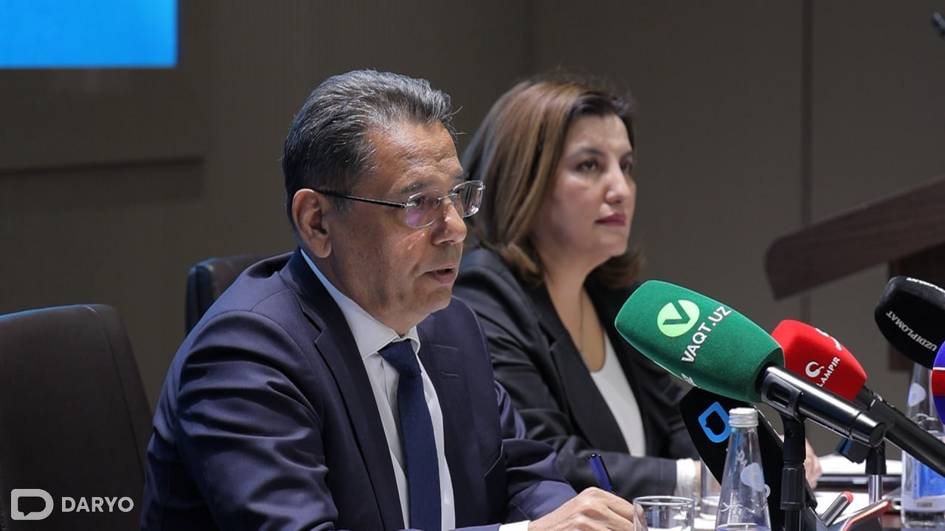 “Вазирлик формасиз талабани дарсга киритмаслик бўйича топшириқ бермаган” — Қўнғиротбой Шарипов