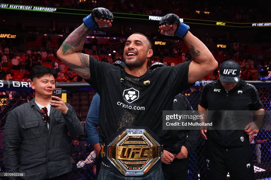 UFC yulduzi chempionlik kamarini yo‘qotib qo‘ydi