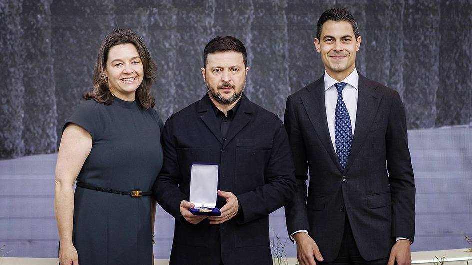 Зеленский Нидерландияда “Тўрт эркинлик” халқаро мукофоти билан тақдирланди (видео)