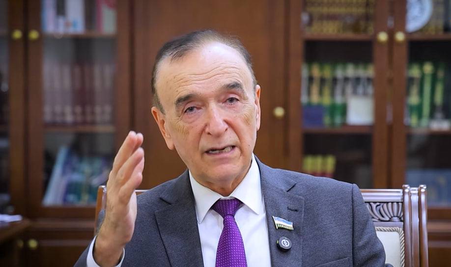 OAK akademik Shavkat Ayupovning mansabdorlar tezda ilmiy daraja olishi haqidagi fikriga raddiya berdi