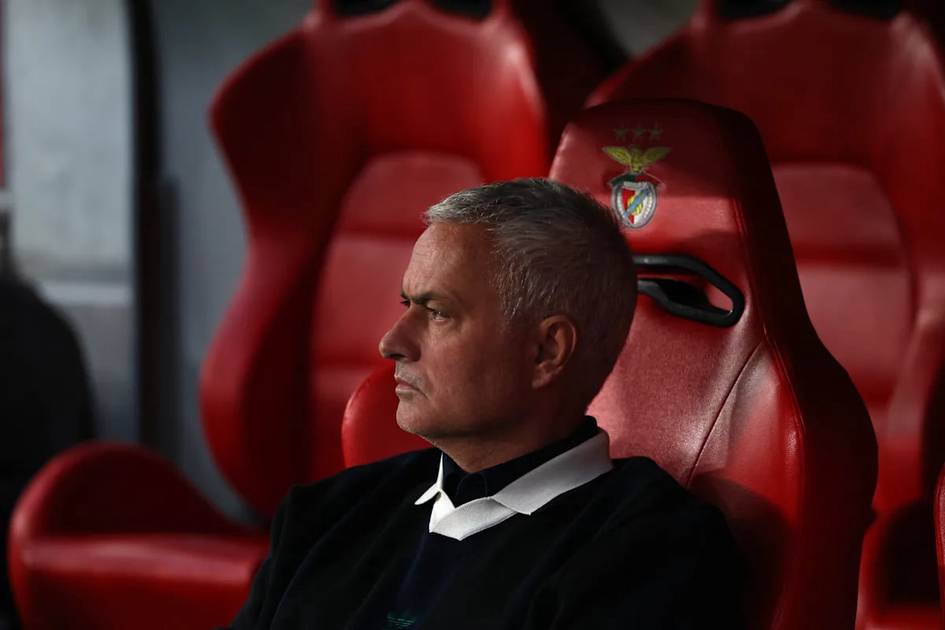 “Real” Mourinyoni ortga qaytarishi mumkin — Mundo Deportivo