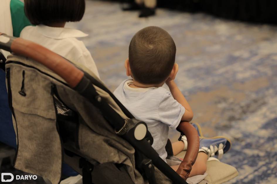 Россияда ота-она қарамоғисиз қолган 6 нафар бола Ўзбекистонга қайтарилди