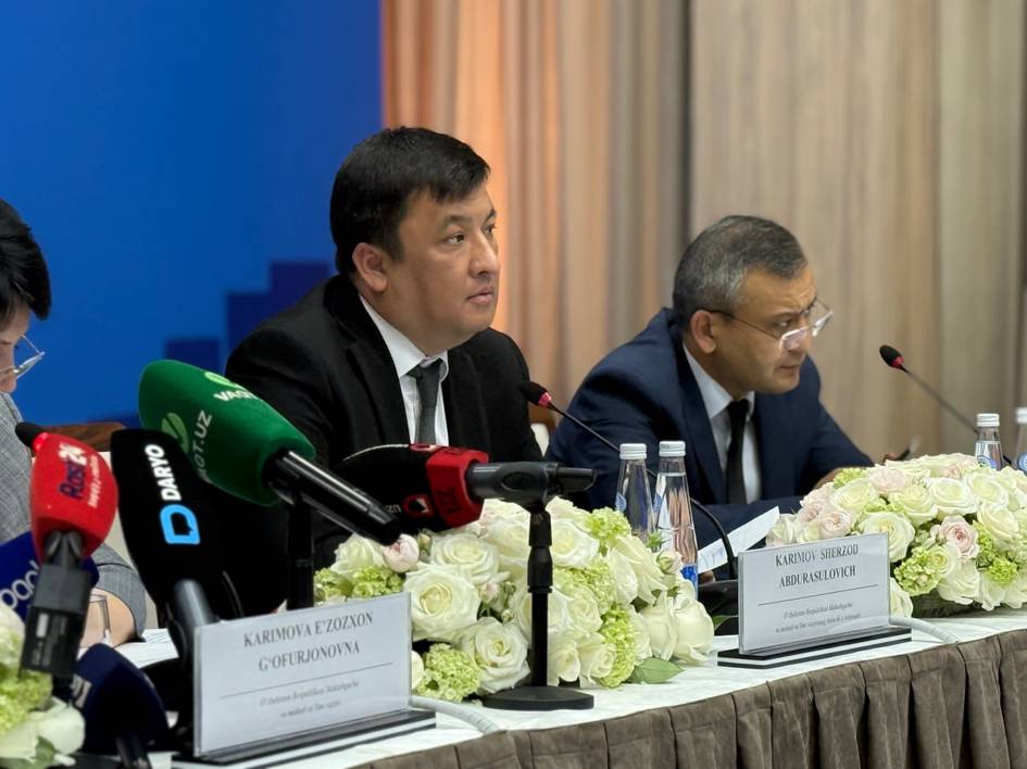 “Bunaqa holatlar bor” — maktab ta’limi vaziri o‘rinbosari darsga kelmaydigan o‘quvchilarga ham baho qo‘yilishi haqida