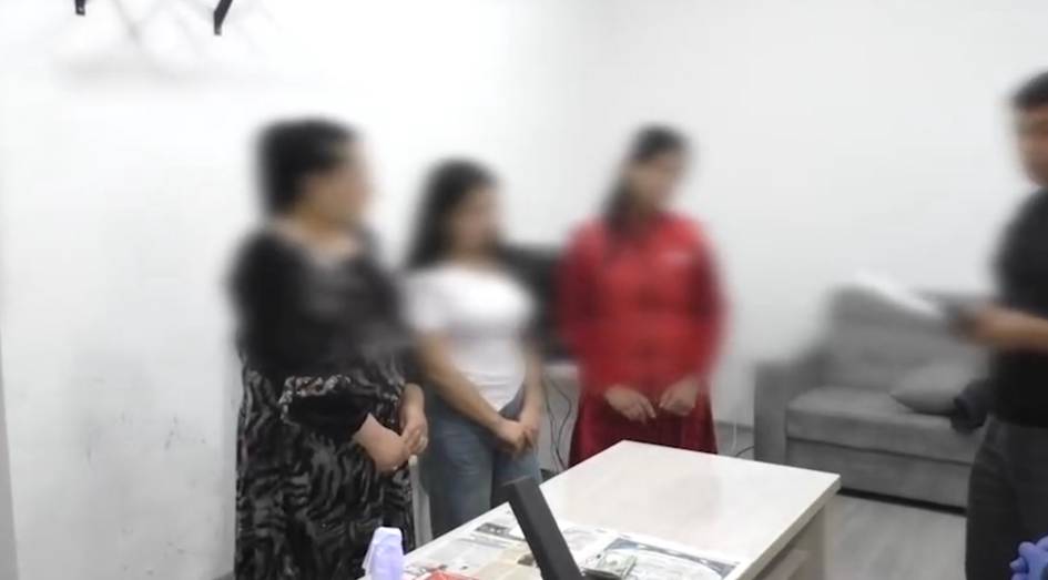 В Бухаре 18-летняя мать пыталась продать новорожденную дочь