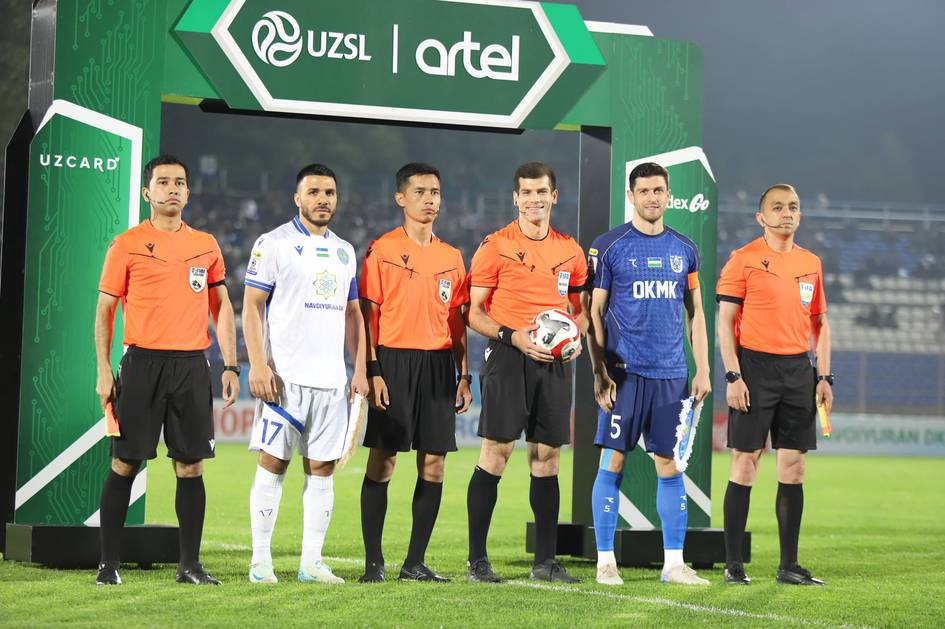 Суперлига. Тезкор гол, қизил карточка ва мураббийлар тўқнашуви: “Динамо” — “ОКМК” баҳсида жанговар дуранг қайд этилди