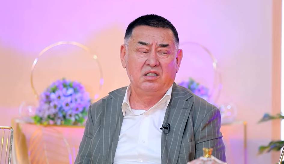 “Farzandlarimga uyimga qovoq-tumshuqsiz kelib ketish shartini qo‘ydim”. Taniqli doirachi Elmurod Islomov rafiqasining vafotidan so‘ng uylangani haqida so‘zlab berdi