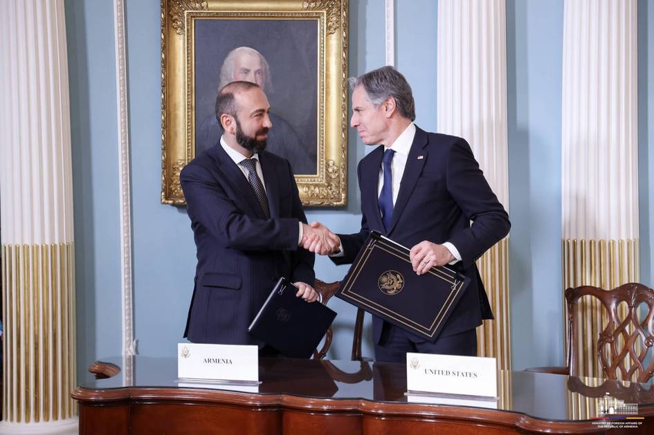 AQSH va Armaniston strategik sheriklik bitimini imzoladi