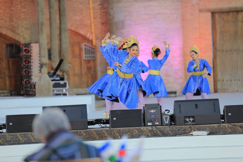 Xivada 30 dan ortiq davlat ishtirokida III “Lazgi” xalqaro raqs festivali boshlandi