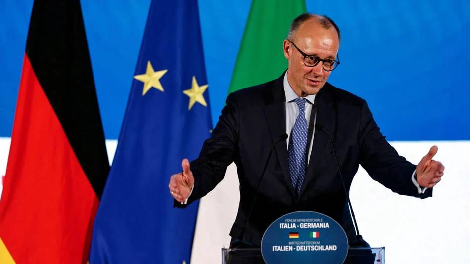 “Украина Европа Иттифоқига аъзо бўлиш учун ҳудуд йўқотишига тўғри келади” — Германия канцлери