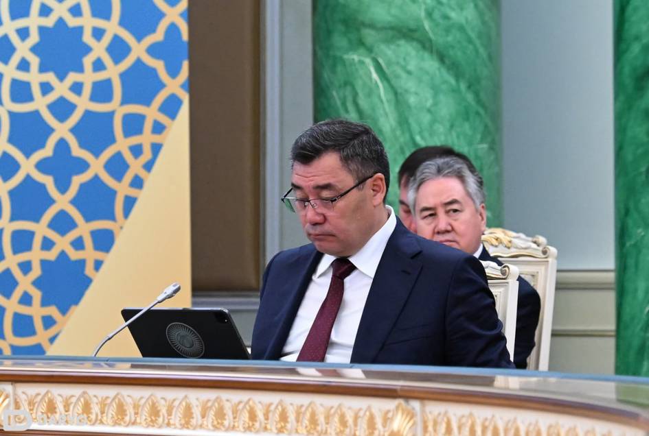 Eksklyuziv intervyu: Qirg‘iziston prezidenti o‘g‘li, akasi hamda davlat to‘ntarishida ayblanayotgan Qamchibek Tashiyev haqida gapirdi