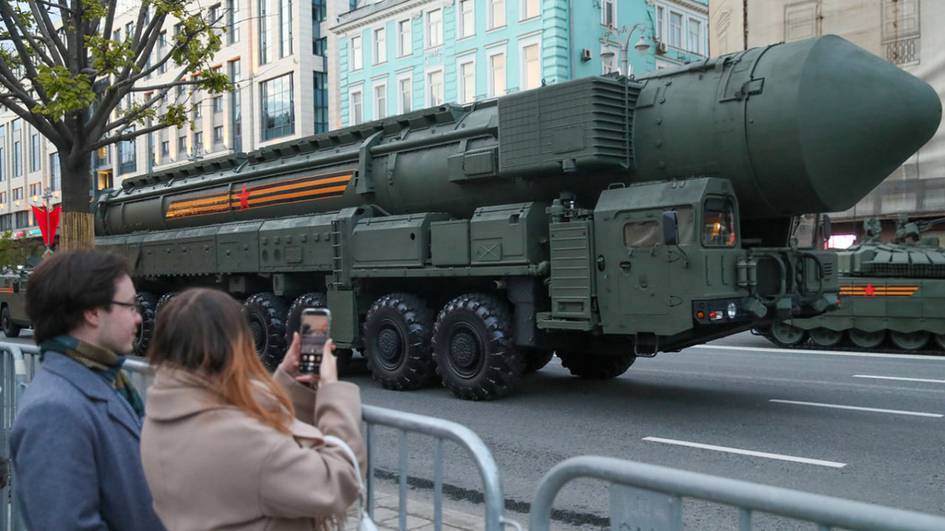 Moskvada 9-may paradi arafasida mobil aloqa cheklanadi