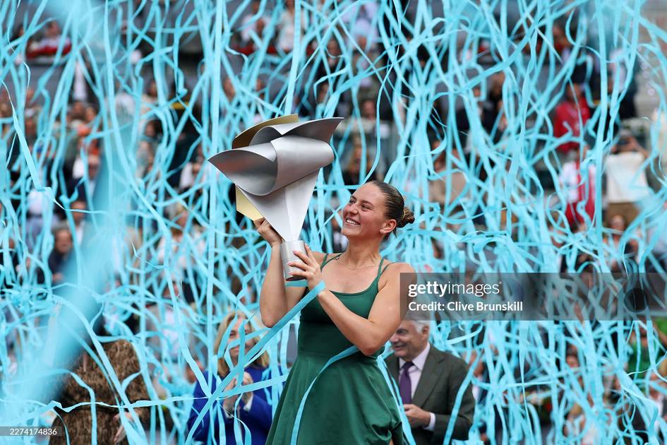 Tennis. Ayollar o‘rtasida Madrid Open turniri g‘olibi ma’lum bo‘ldi