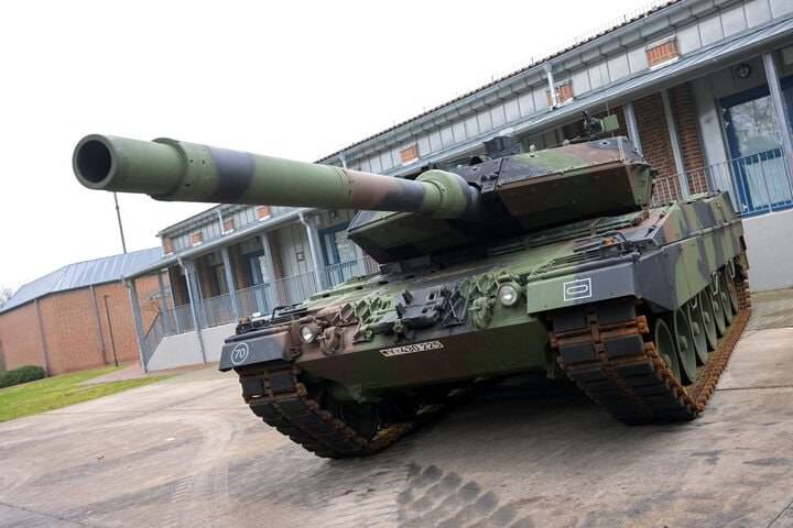 Rossiya tahdidiga tayyorgarlik: Germaniya tanklar harakatlanadigan yo‘llarini ta’mirlamoqda