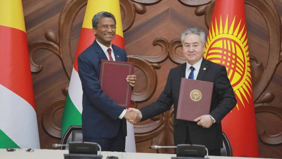 Kyrgyzstan, Seychelles sign visa-free agreement for short-term visits