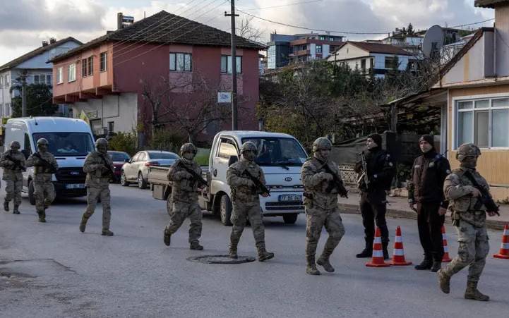 ИШИДнинг 20 га яқин жангариси ўлдирилди, ташкилот билан алоқадорликда гумонланиб 110 киши қўлга олинди