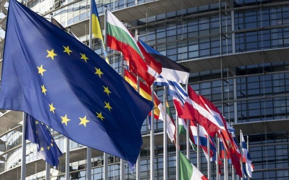 Европа Иттифоқи Россия ва Эрон ҳамкорларига инвестицияларни қисқартиради