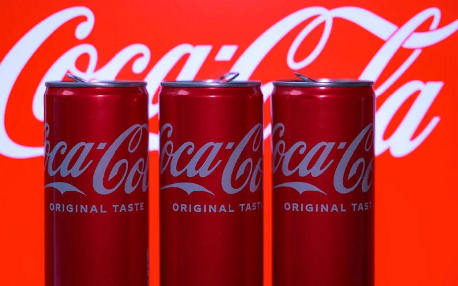 Coca-Cola олтита давлатдан ичимликларини қайтариб олади