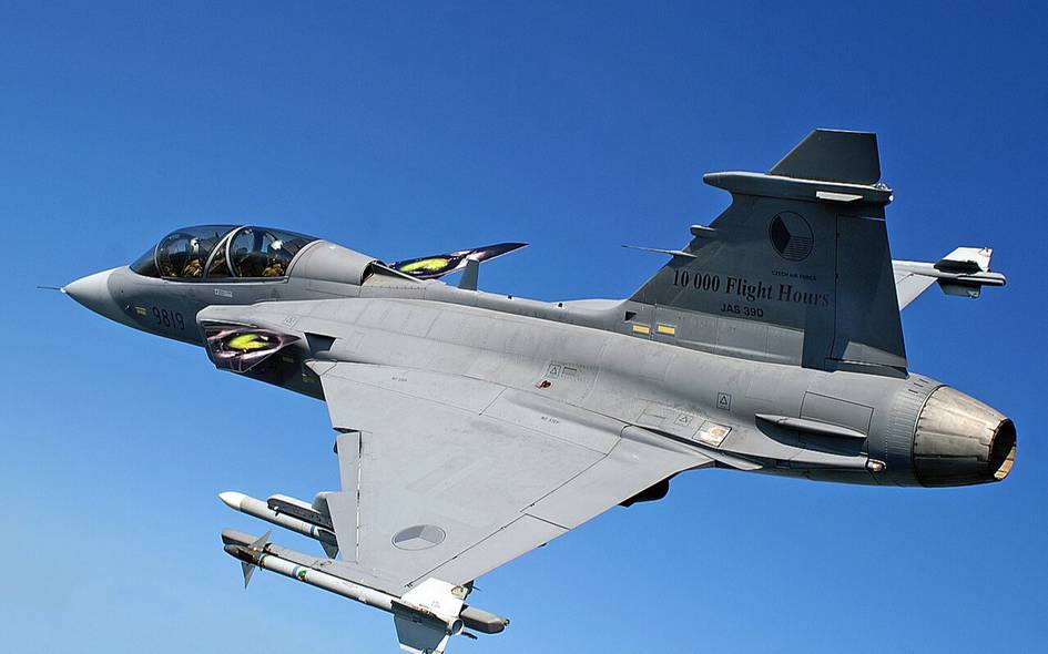 Украина 38 та Gripen қирувчи самолётларини олади: бу Россия билан ҳаво курашида қандай устунлик беради?