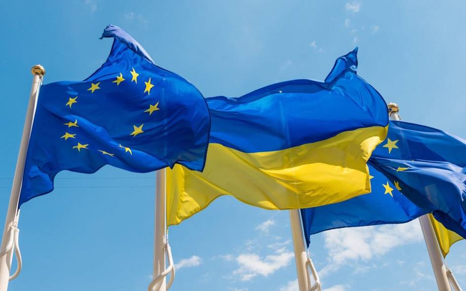 Украина Европа Иттифоқи билан биргаликда 120 та шахс ва ташкилотга санкция жорий қилди