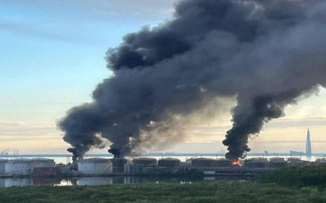 Украина иқтисодий форум ўтказиладиган Санкт Петербургга авиазарбалар берди (видео)