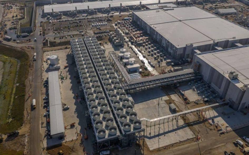 Сунъий интеллект 2030 йилга бориб 1,3 млрд киши эҳтиёжи учун зарур сувни сарфлаб юбориши мумкин — БМТ