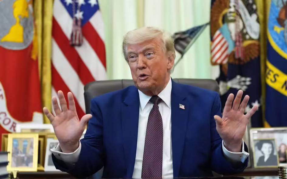 Трамп Эрон ва Исроил ўт очишни тўхтатиш устида ишлаётганини айтди