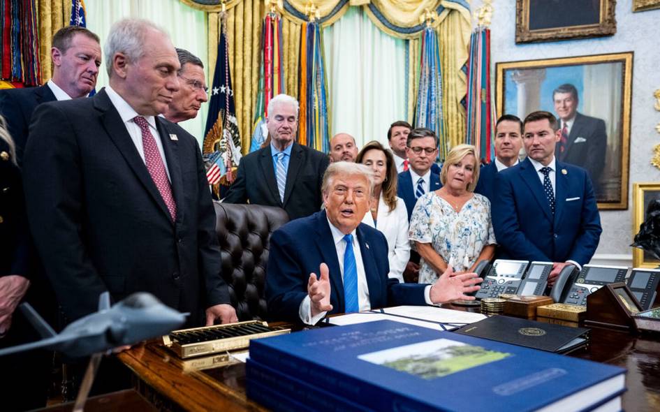 “Мен инфляцияни яхши кўраман”. Трамп Эрондаги уруши фонида нархлар ошиб бораётганига изоҳ берди