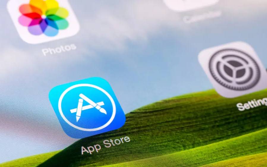 “ВКонтакте”, “Одноклассники” ва Mail.ru App Store’дан ўчириб ташланди