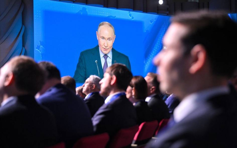 “Россия бу урушда ютмайди”: Германия канцлери Путинни фронт чизиғида тўхташга чақирди