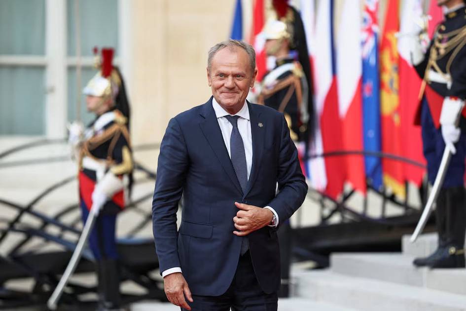 “Украинада яқин орада тинчлик ўрнатилиши даргумон” — Польша бош вазири