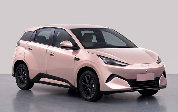 Хитойнинг BYD компанияси энг оммабоп ҳетчбегини янгилайди