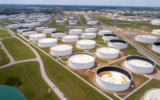 АҚШда нефть захиралари 1983 йилдан бери энг қуйи даражага тушди