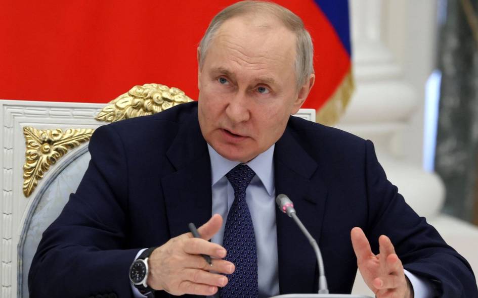 “Россияда ёнилғи билан боғлиқ муаммолар ҳали тўлиқ ҳал этилмаган” — Путин