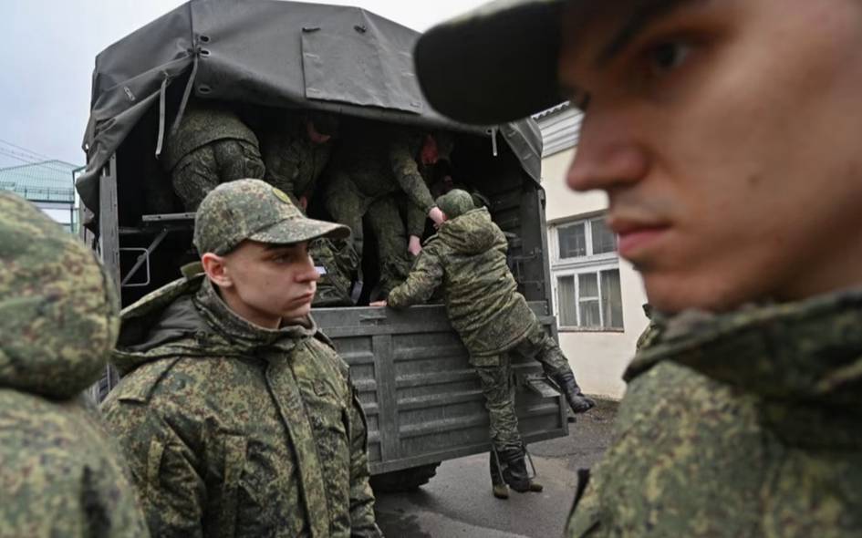 Россиялик ҳарбийлар сафарбарликка тайёргарлик бўйича машғулотлар ўтказаётгани маълум бўлди