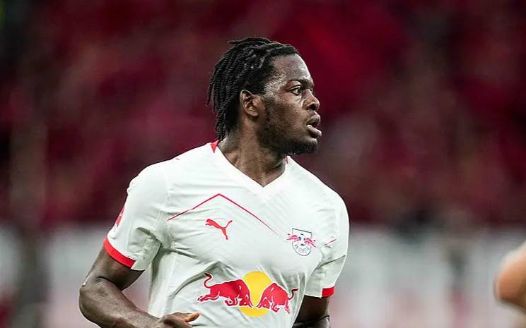 “Барселона” Бундеслигадан ҳимоячи сотиб олишга тайёрланмоқда — Sport.es