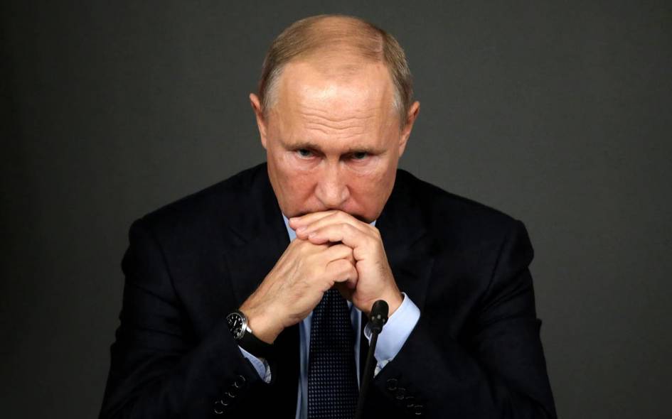 “Путин Украинадаги мағлубият унинг ҳаётига хавф солишидан қўрқмоқда” — The Economist