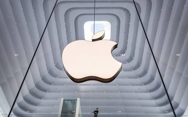 Apple букланадиган iPhone нархи қанча бўлишини маълум қилди