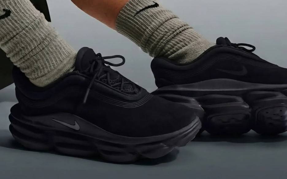 Nike қўлни ишлатмасдан кийиш мумкин бўлган кроссовкаларини тақдим этди