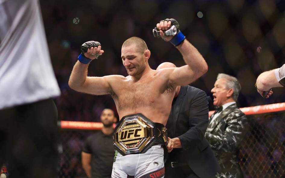 UFC чемпиони АҚШ ҳукуматини танқид қилиб, тизимни бутунлай ағдаришга чақирди