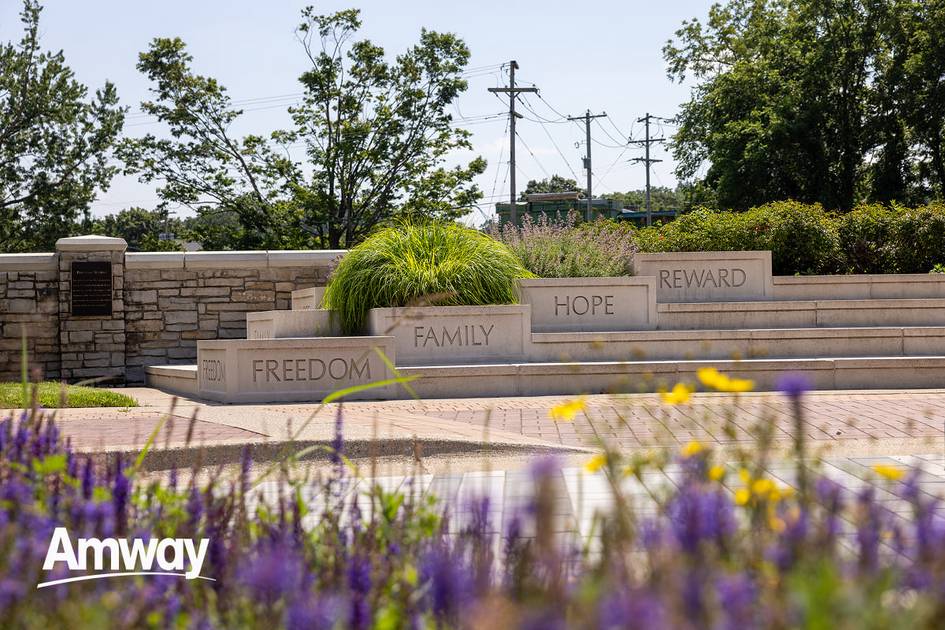 Amway — The American Way: икки дўстнинг орзуси қандай қилиб глобал имкониятлар тарихига айланди