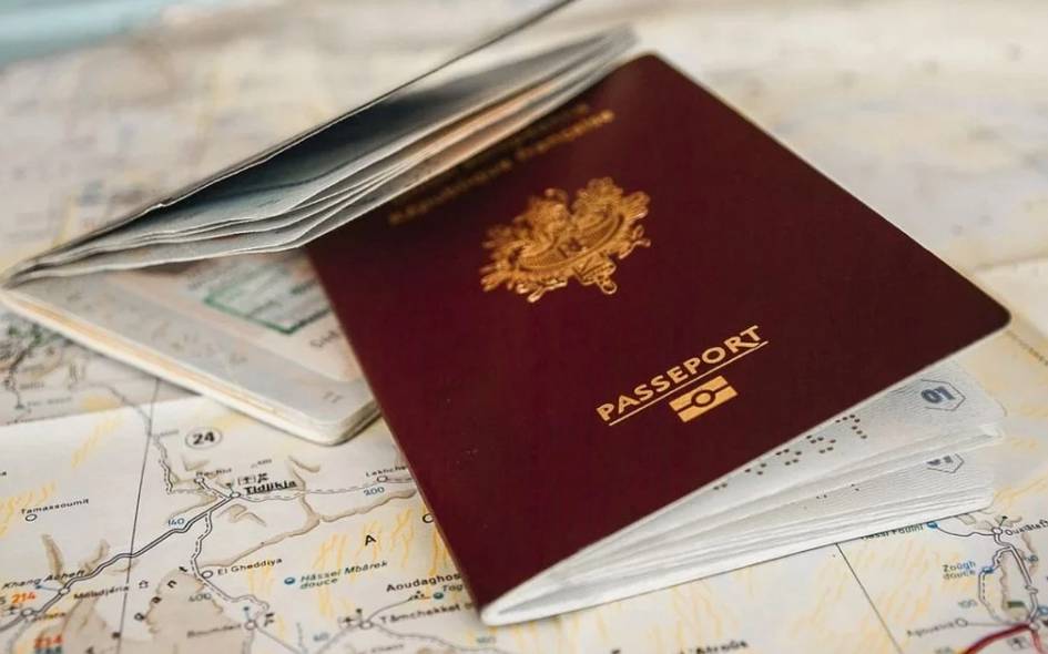 Дунёда фақат уч киши паспортсиз хорижга чиқа олади. Улар ким?