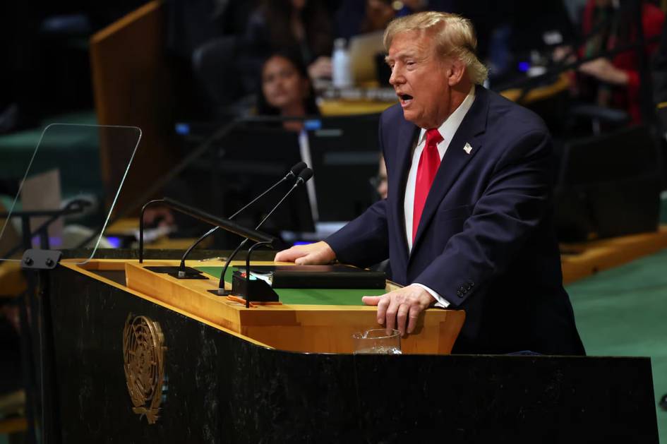 Трамп барча давлатларни Халқаро жиноий суддан чиқишга чақирди
