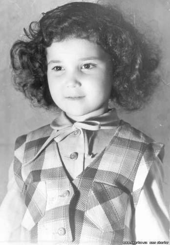 Yalangoch sahnalardagi aktrisalar