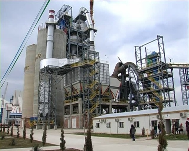 Ostin-ustun so‘rish Ayollar siyayotgani porno videolarini tomosha qiling.