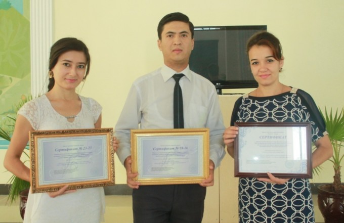 Voyaga etgan ayollar porno yechinayotganini tomosha qiling Hd shirali eshak