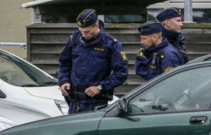 Semiz etuk ayollar bilan rus xususiy porno