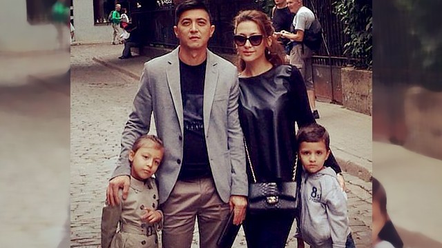 Institutda yashirin kamera pissing porno